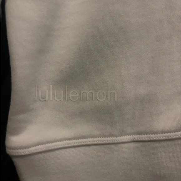 Lululemon Athletica Classic White Sweatshirt - Picture 4 of 5